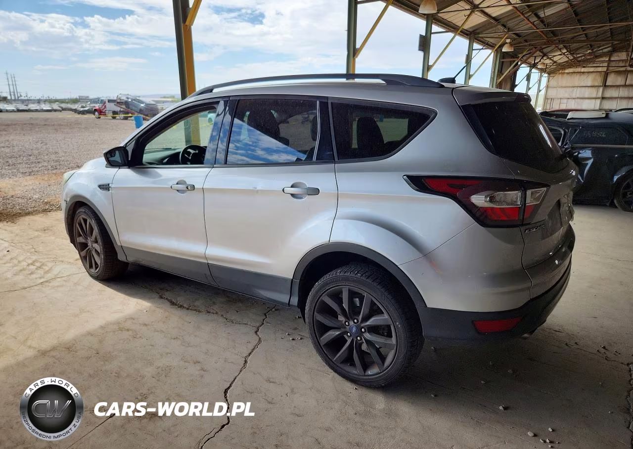 2017 Ford Escape Se VIN:1FMCU0GD7HUC67033 - 2