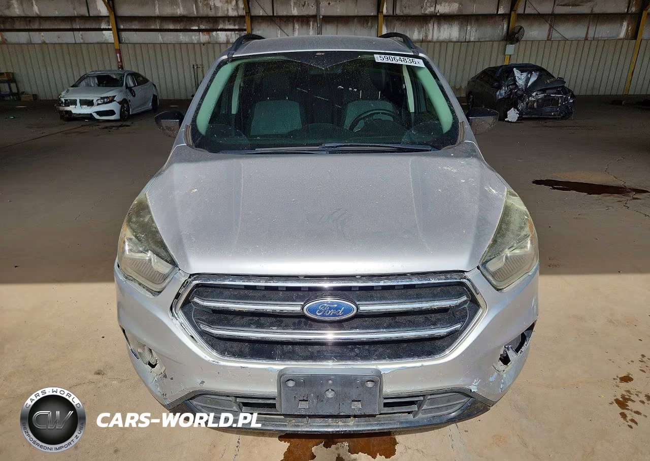 2017 Ford Escape Se VIN:1FMCU0GD7HUC67033 - 5