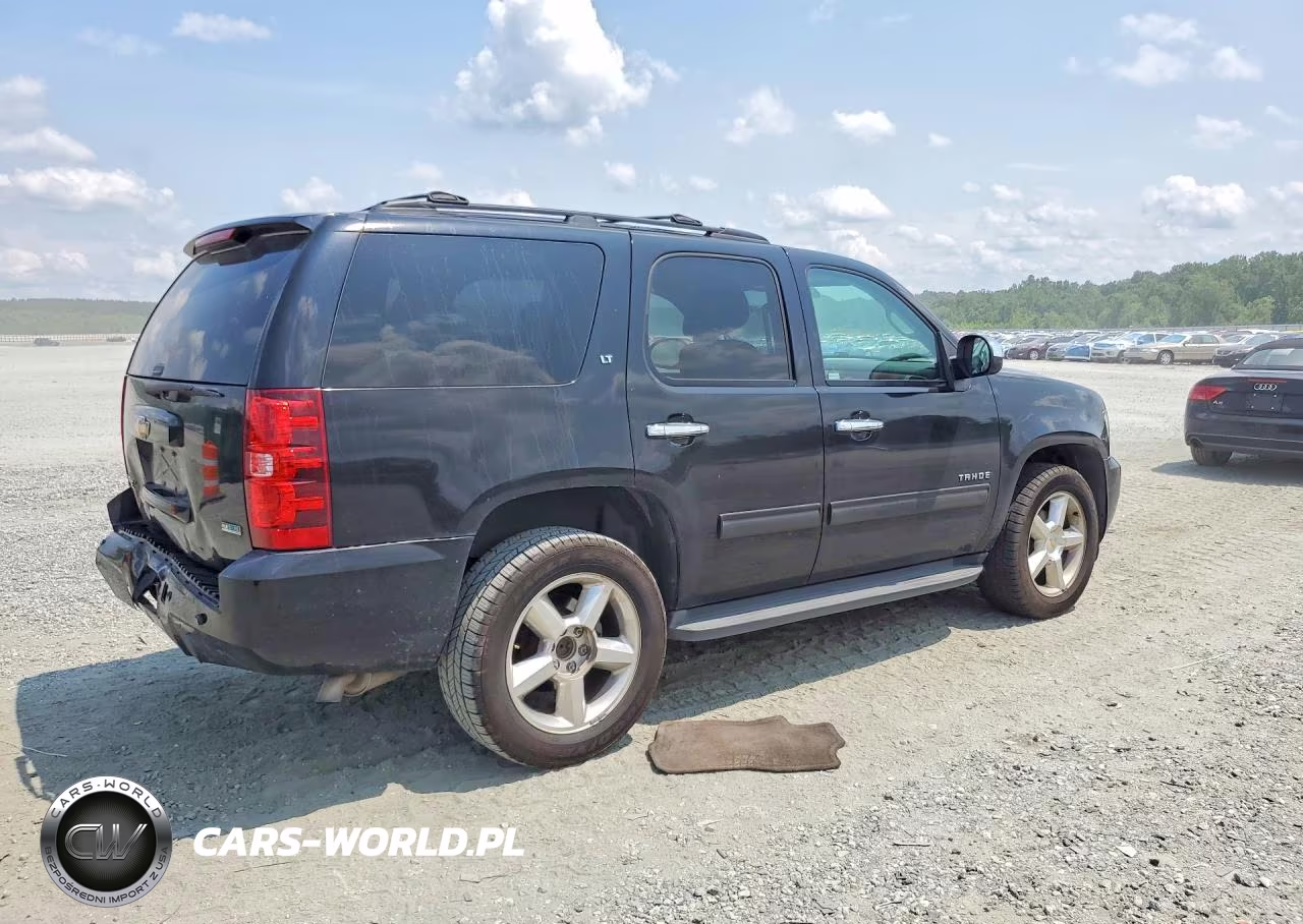 2010 Chevrolet Tahoe C1500 Lt VIN:1GNUCBE04AR145351 - 3