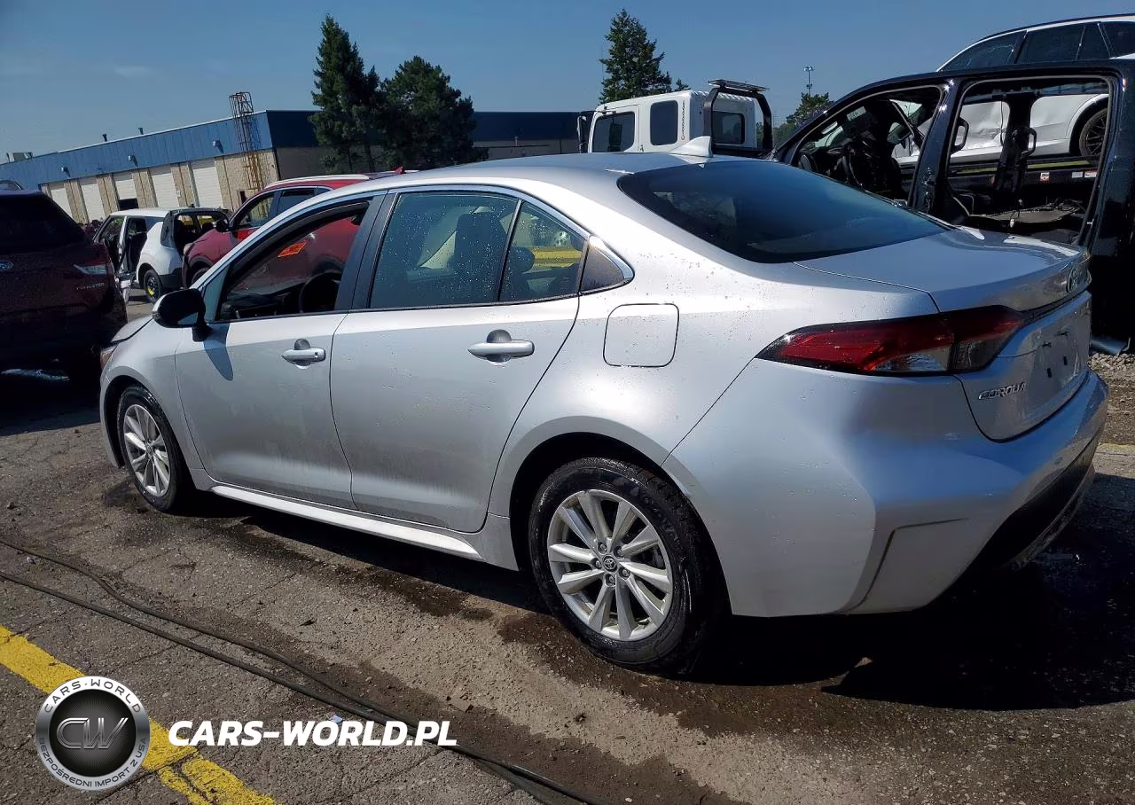 2025 Toyota Corolla Hybrid Xle VIN:JTDBCMFE9S3105275 - 2