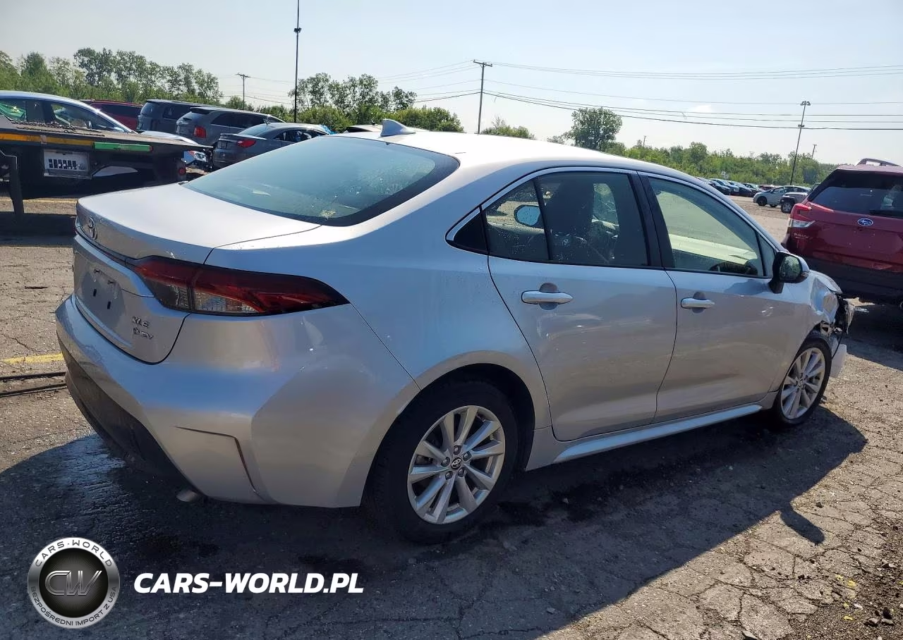 2025 Toyota Corolla Hybrid Xle VIN:JTDBCMFE9S3105275 - 3