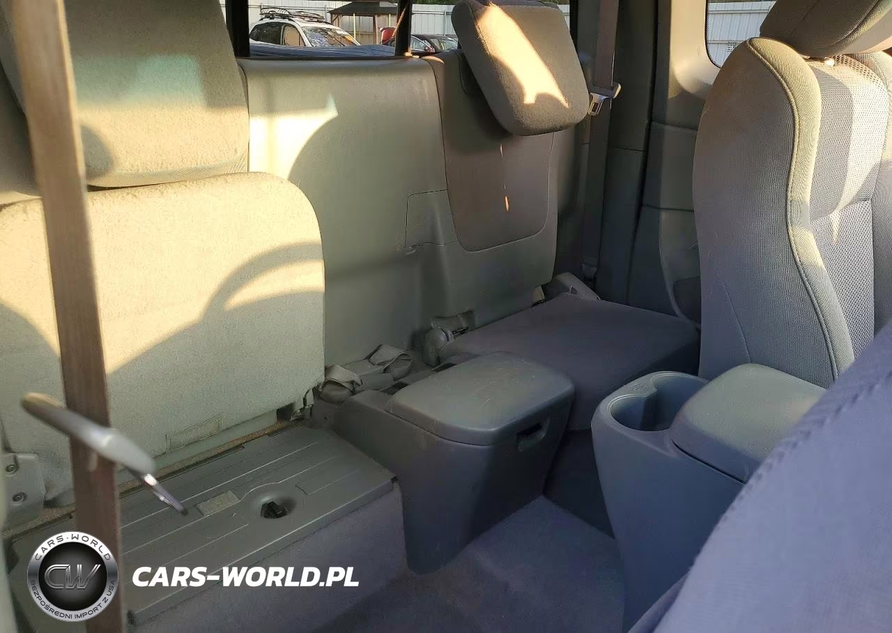 2011 Toyota Tacoma Access Cab VIN:5TFUU4EN0BX020891 - 10