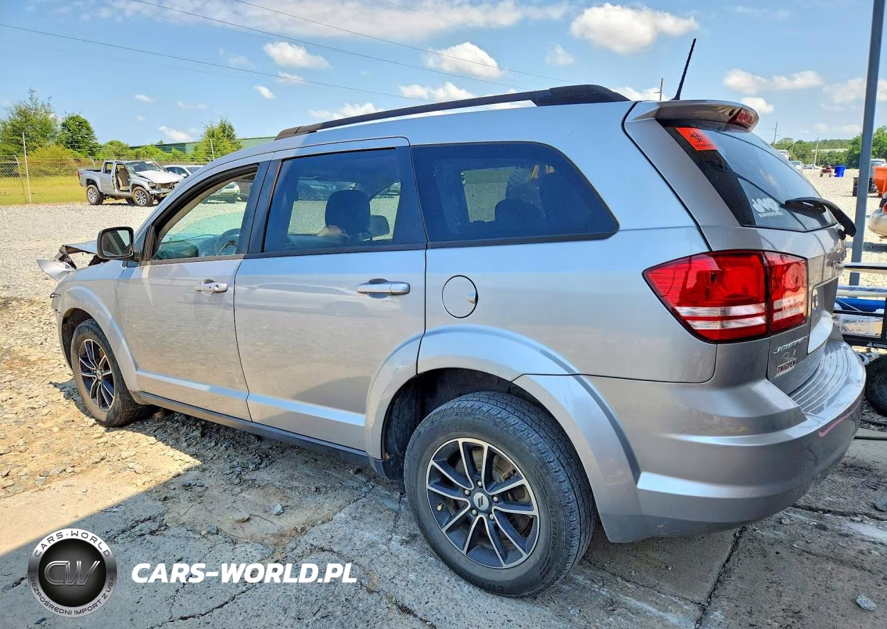 2018 Dodge Journey Se VIN:3C4PDCAB7JT445649 - 2