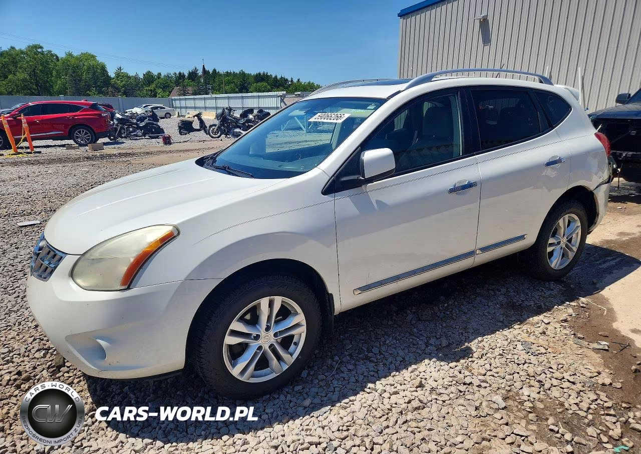 2013 Nissan Rogue S