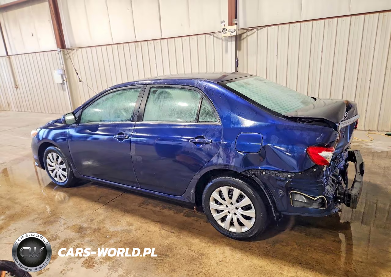 2013 Toyota Corolla Le VIN:2T1BU4EE8DC116826 - 2