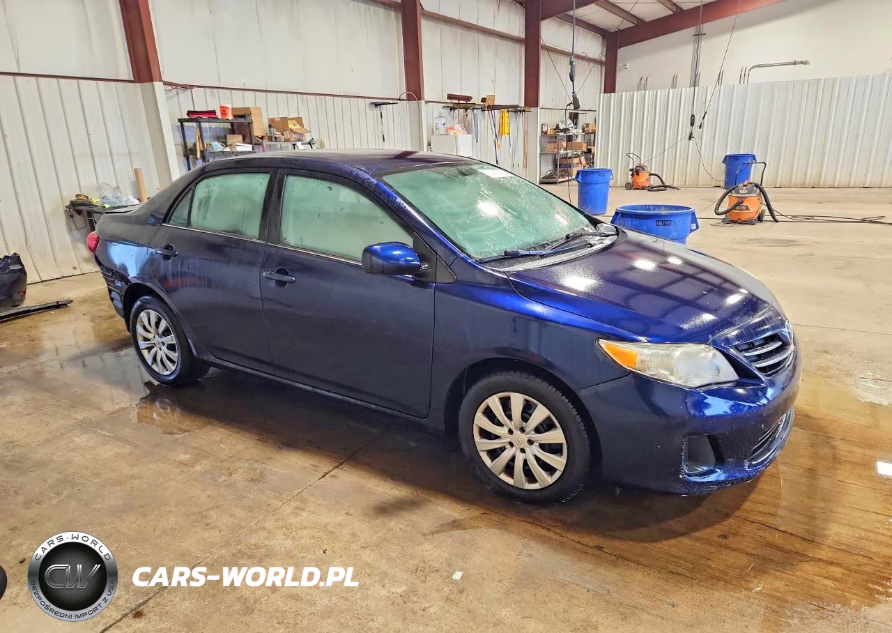 2013 Toyota Corolla Le VIN:2T1BU4EE8DC116826 - 4
