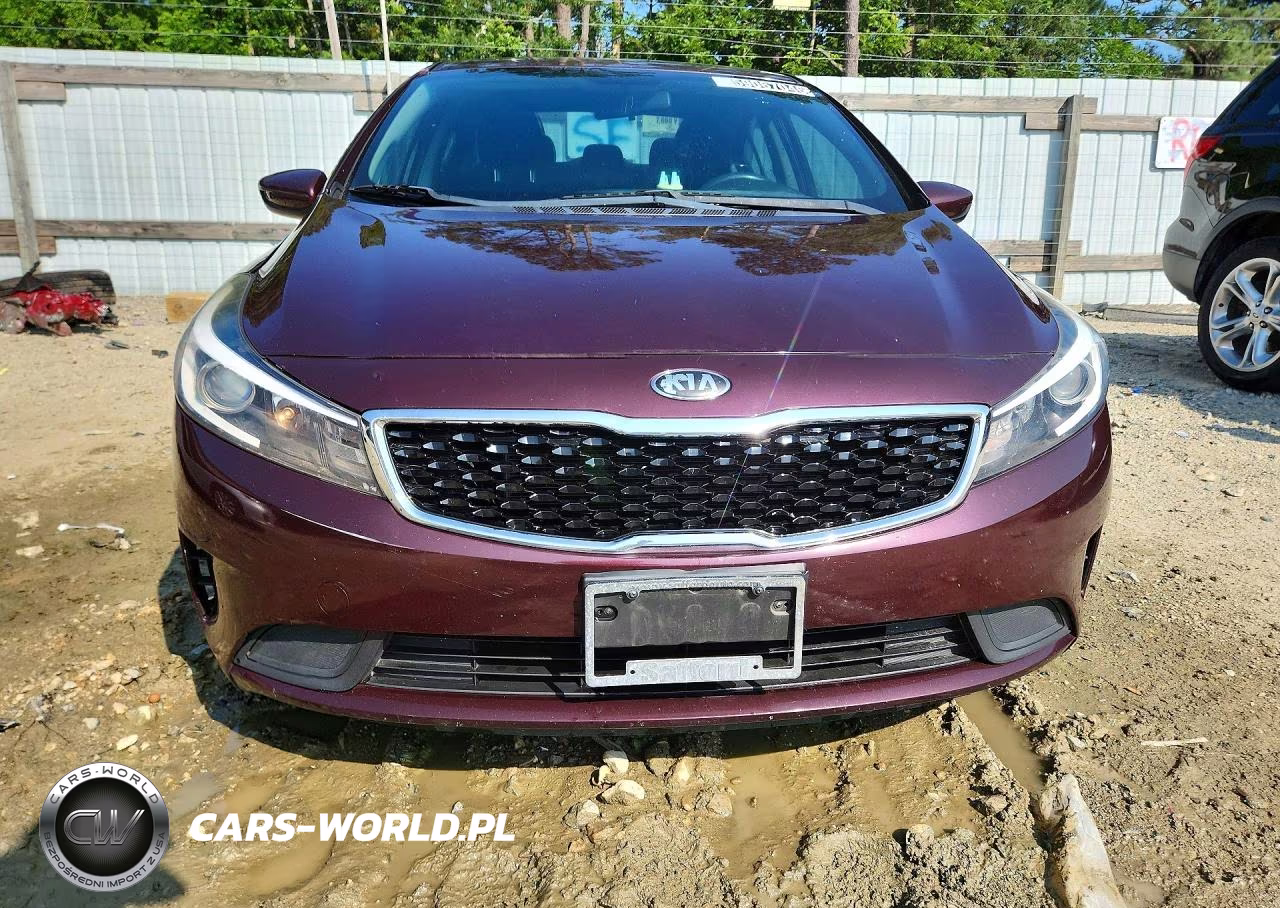 2018 Kia Forte Lx VIN:3KPFK4A78JE281514 - 5