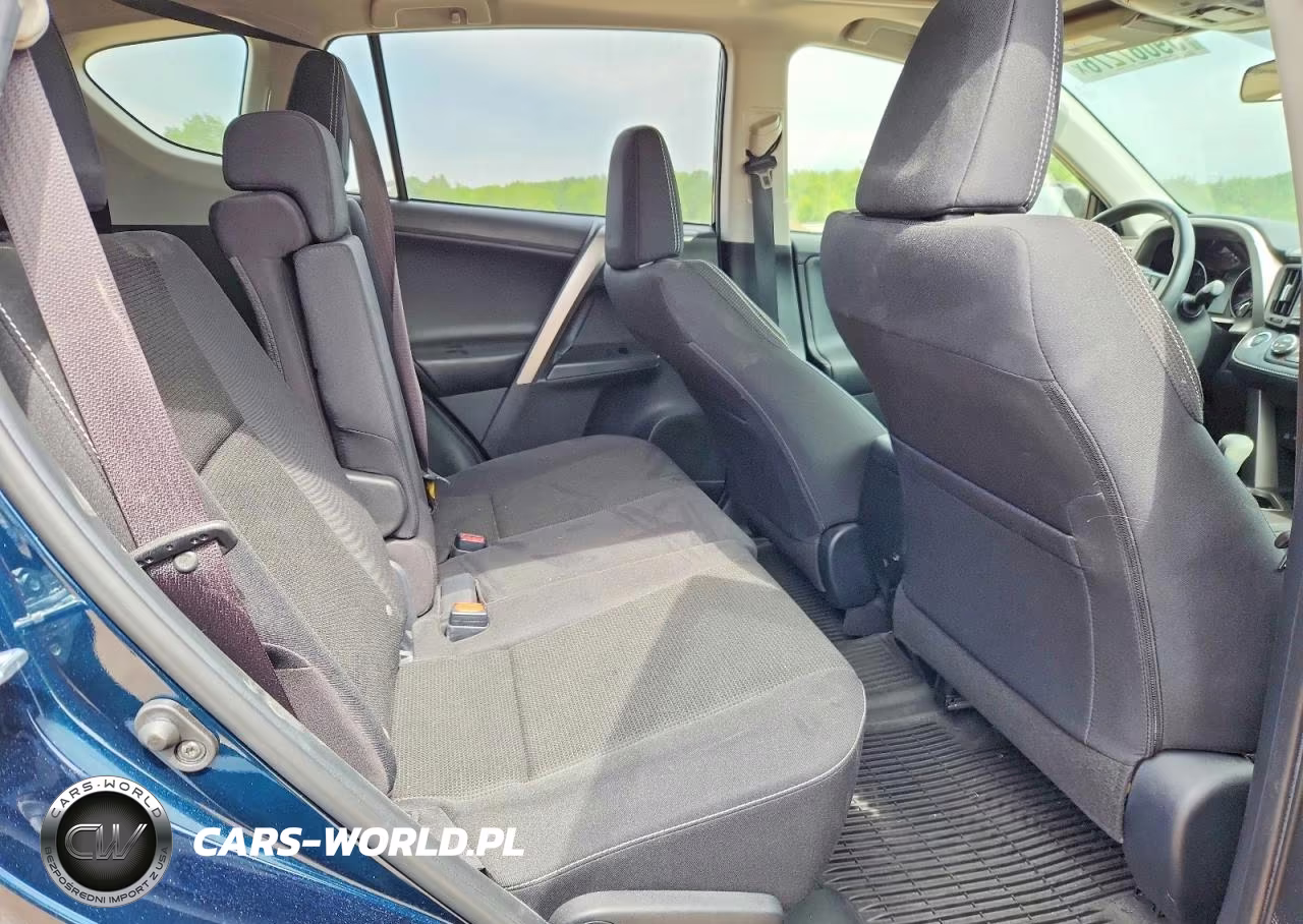 2018 Toyota Rav4 Xle VIN:JTMRFREV3JD239020 - 10
