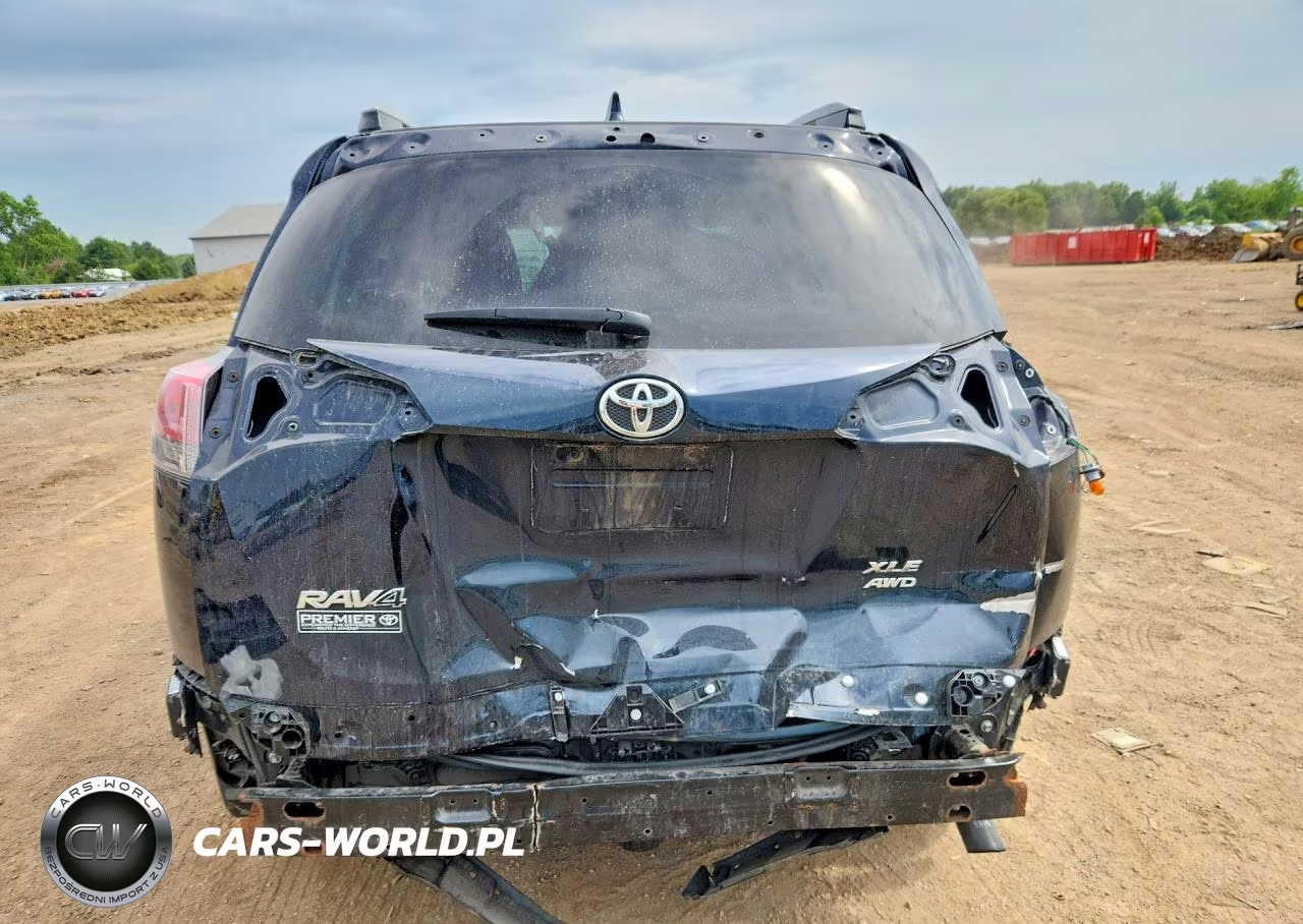 2018 Toyota Rav4 Xle VIN:JTMRFREV3JD239020 - 6