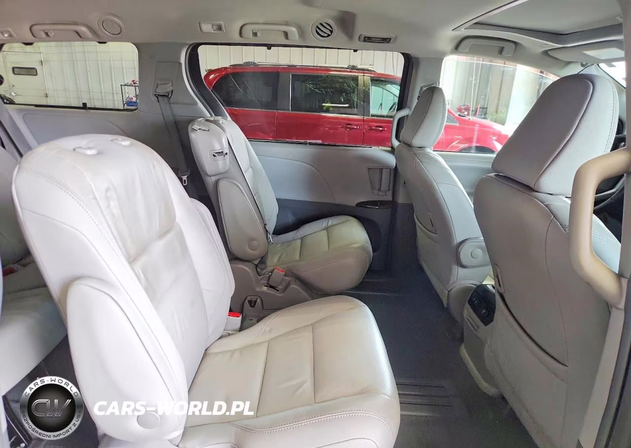 2019 Toyota Sienna Xle 8-Passenger VIN:5TDYZ3DC8KS984139 - 11