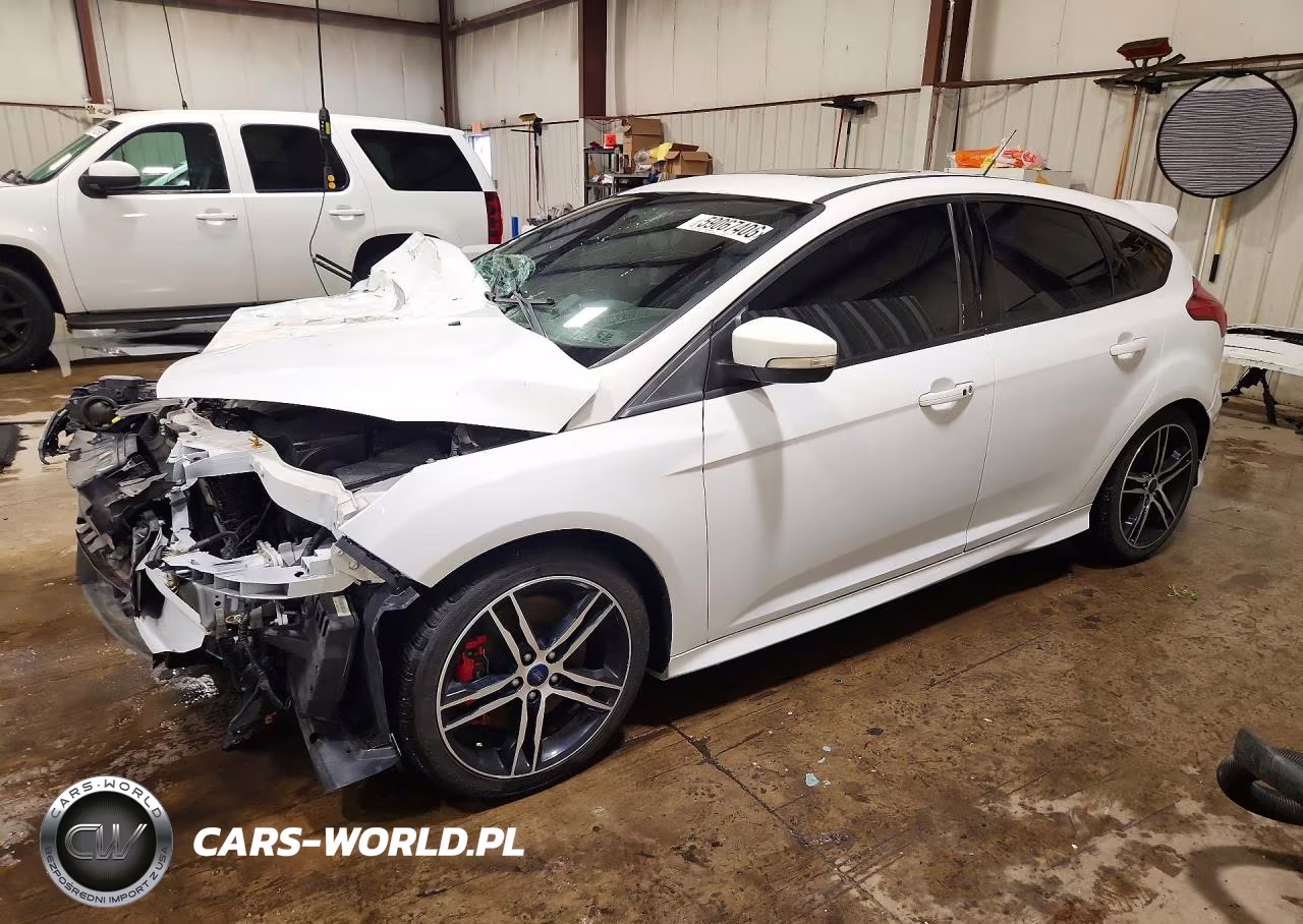 2017 Ford Focus St – zdjęcie 1 z 13