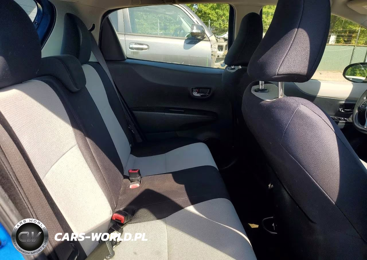 2013 Toyota Yaris 5-Door Le VIN:JTDKTUD34DD566611 - 10