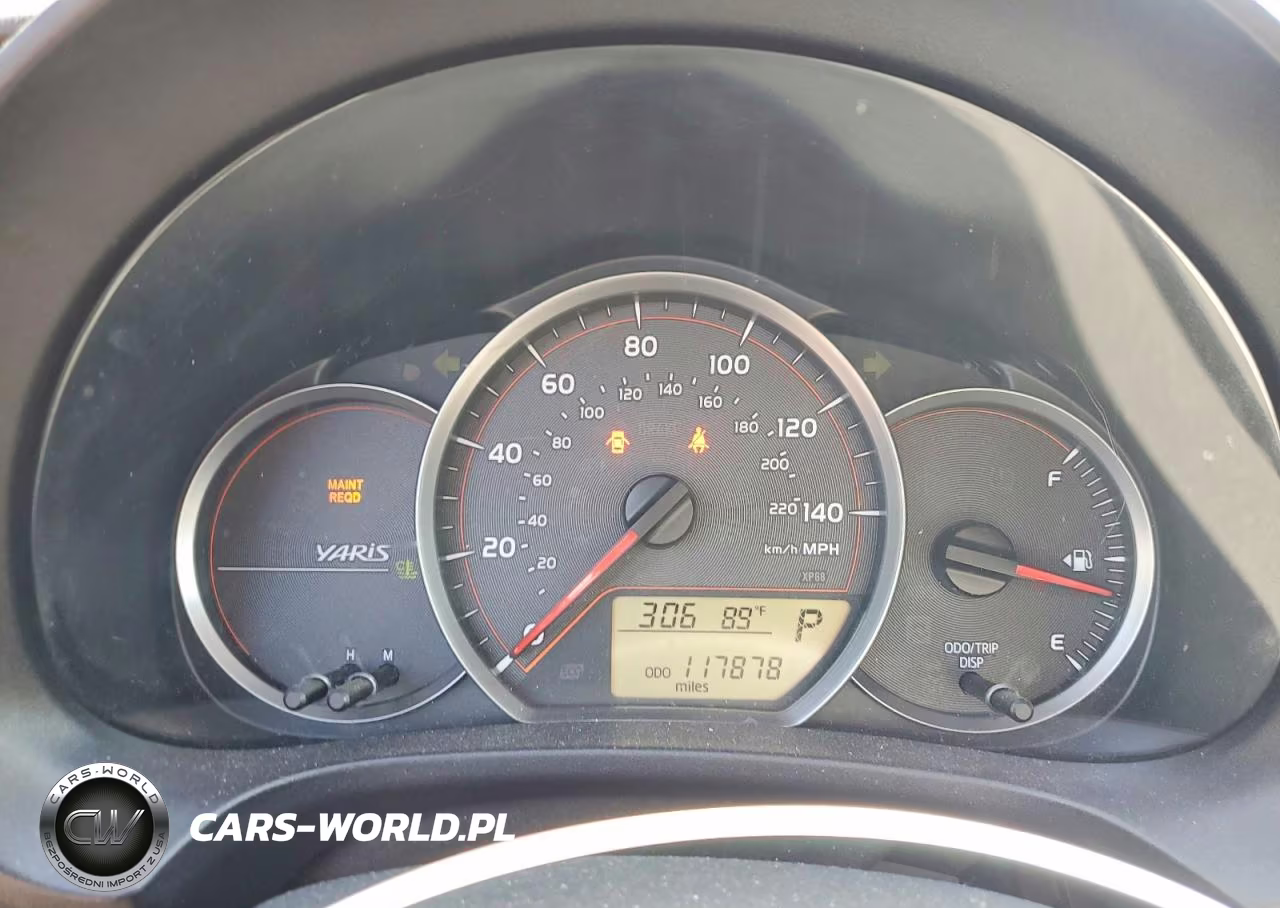 2013 Toyota Yaris 5-Door Le VIN:JTDKTUD34DD566611 - 9