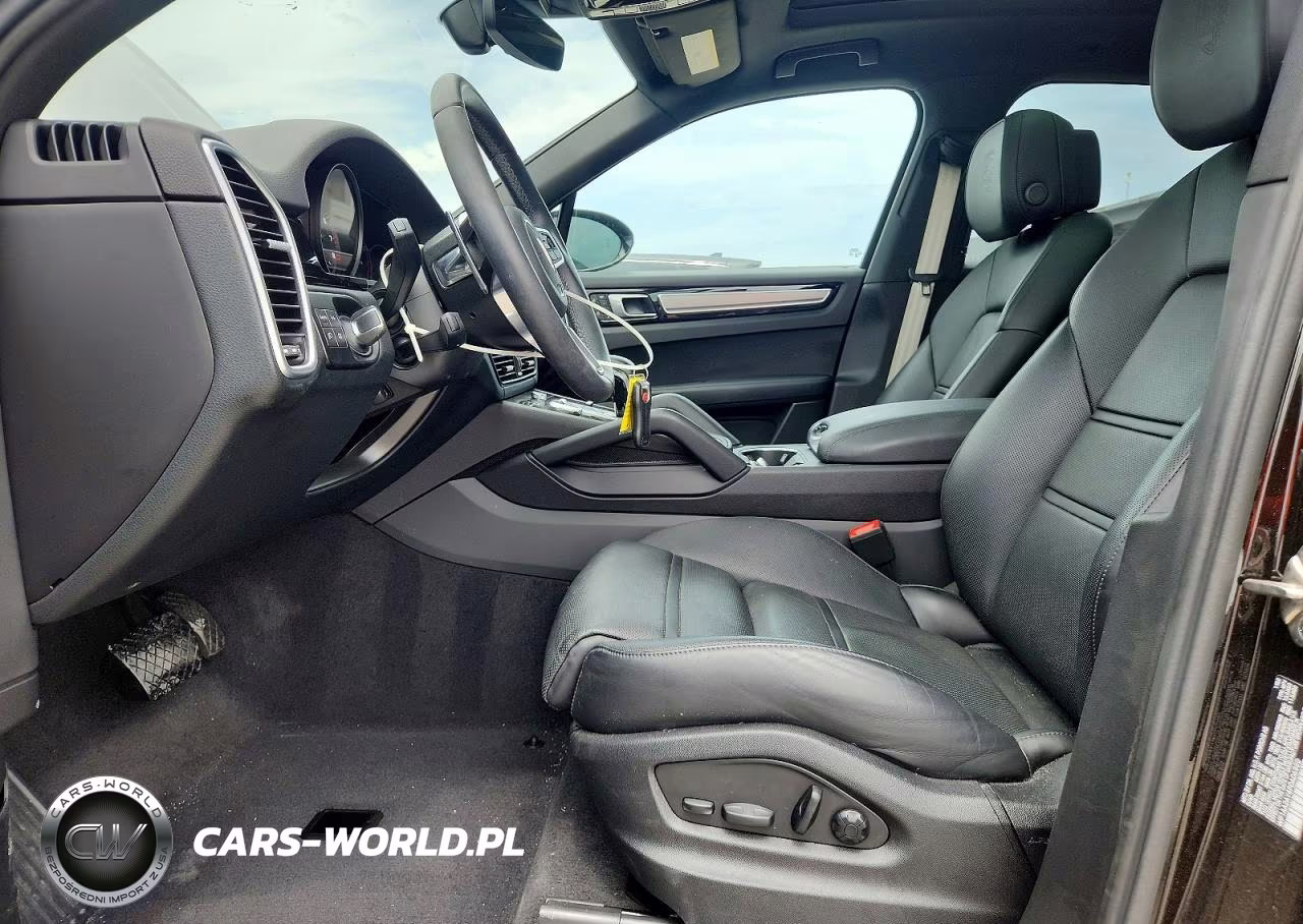 2023 Porsche Cayenne Base VIN:WP1AA2AY4PDA06922 - 7