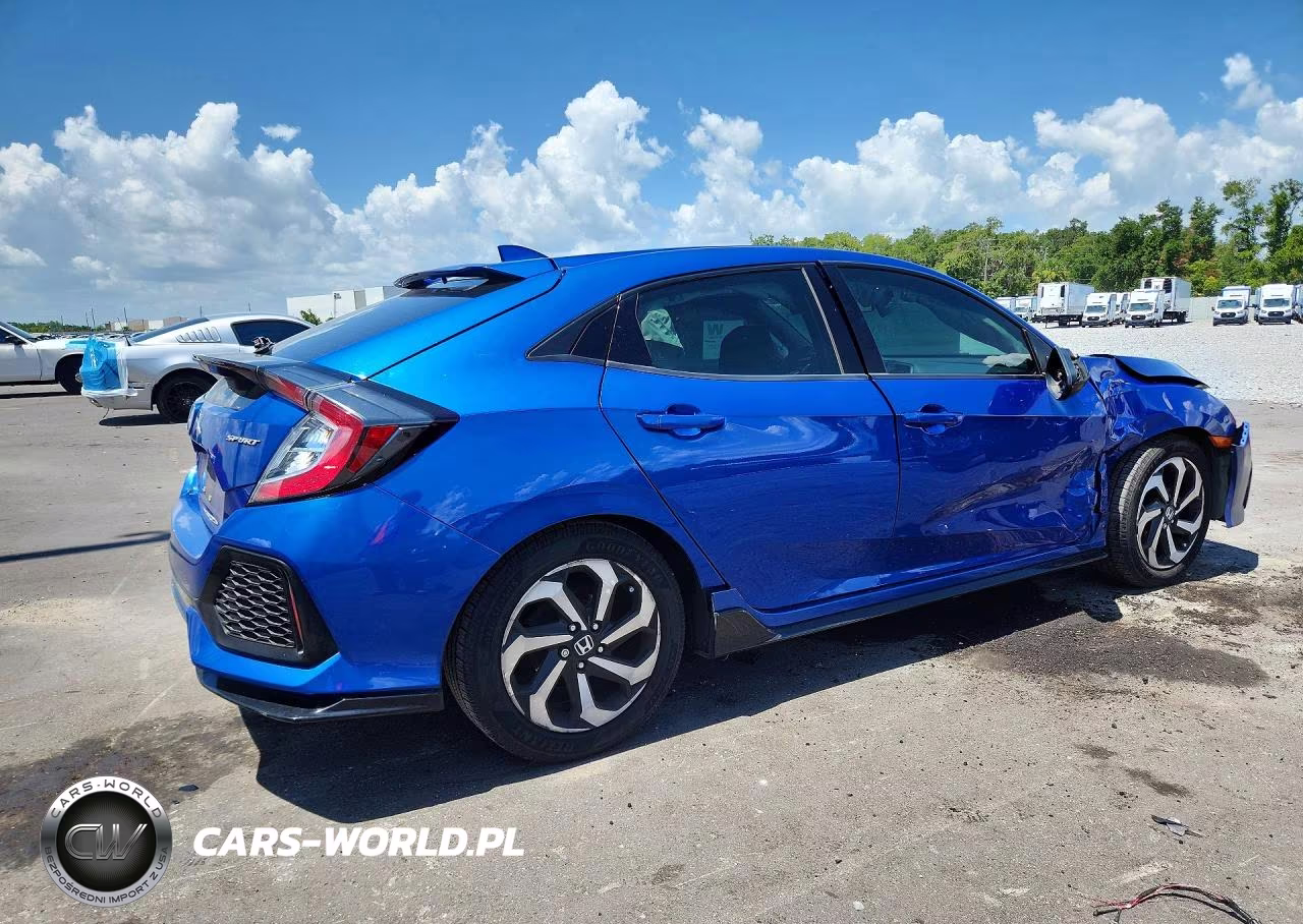 2018 Honda Civic Sport VIN:SHHFK7H4XJU202852 - 3