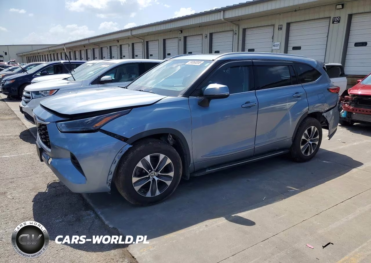 2022 Toyota Highlander Xle – zdjęcie 1 z 14