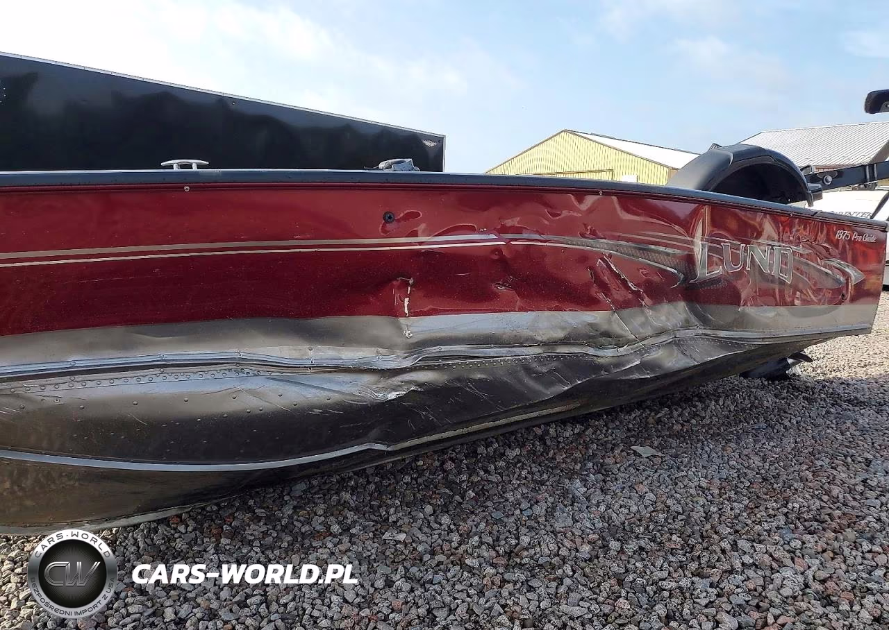 2016 Lund Boat-Trlr VIN:LBBCY322D616 - 9