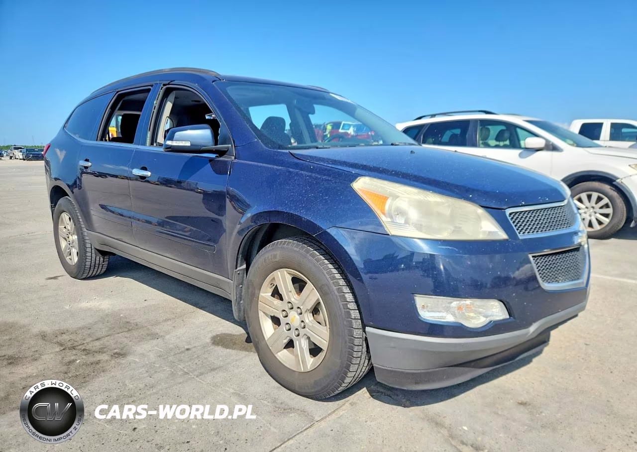 2011 Chevrolet Traverse Lt VIN:1GNKRGED7BJ186319 - 4