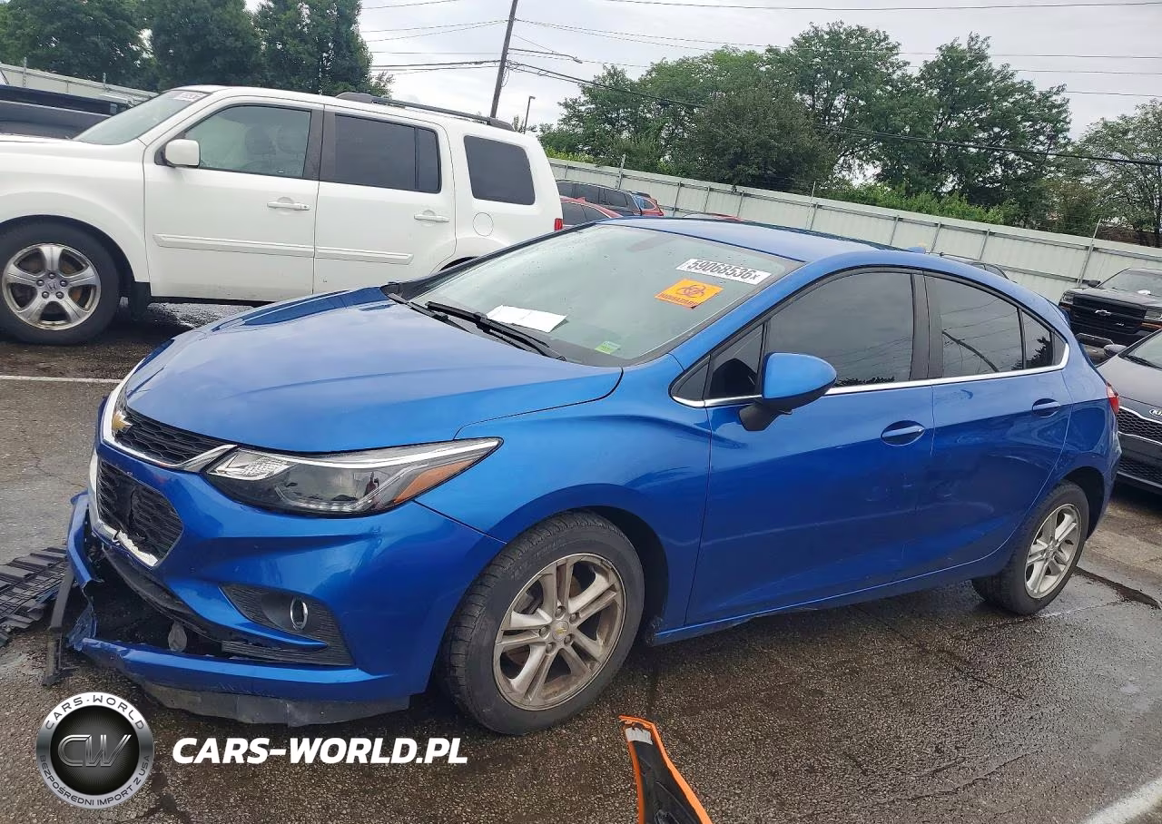 2018 Chevrolet Cruze Lt – zdjęcie 1 z 12