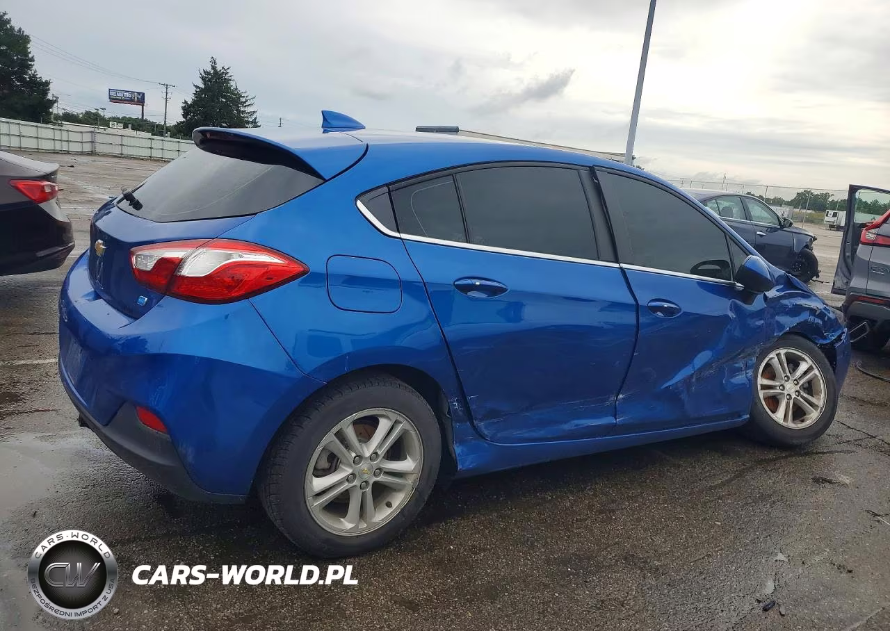 2018 Chevrolet Cruze Lt VIN:3G1BH6SE1JS653856 - 3