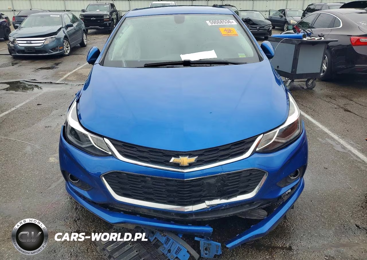 2018 Chevrolet Cruze Lt VIN:3G1BH6SE1JS653856 - 5