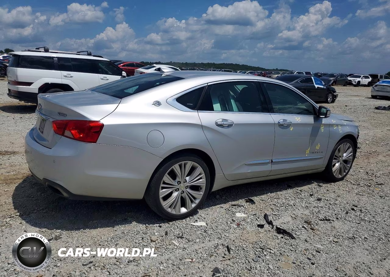 2018 Chevrolet Impala Premier VIN:2G1125S38J9107767 - 3