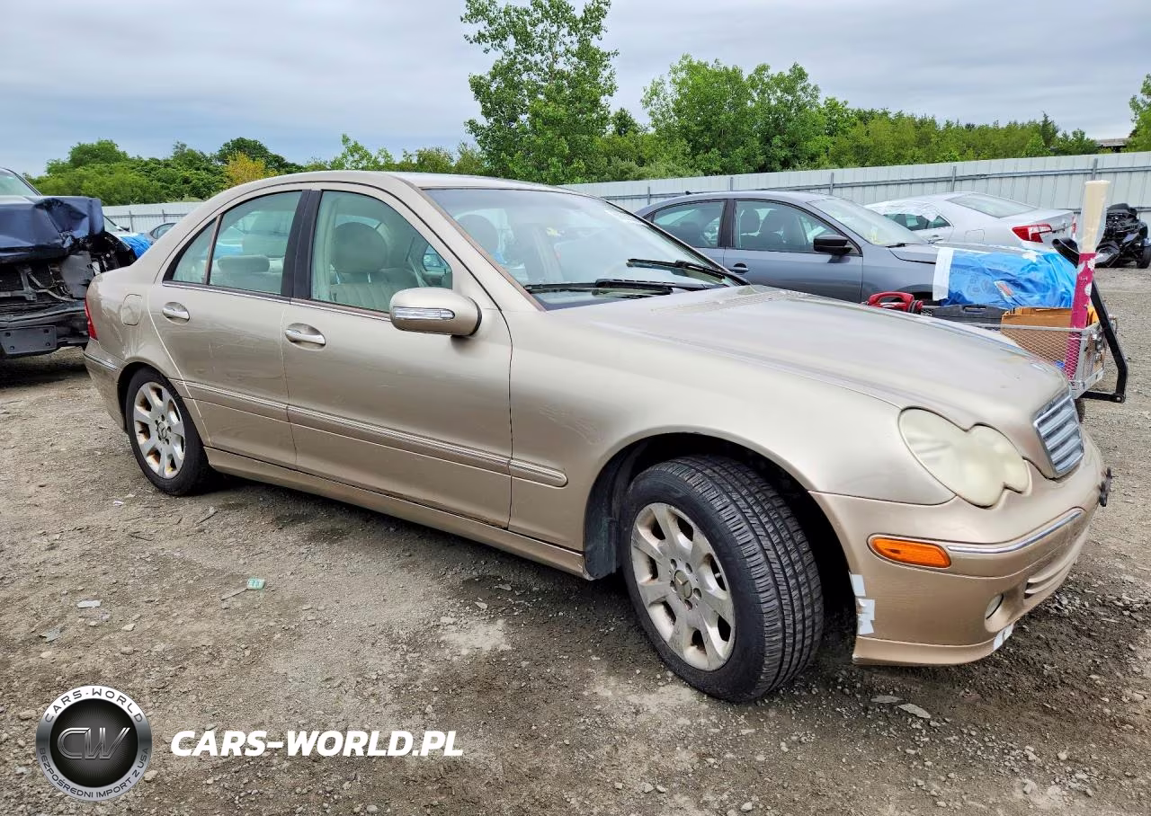 2005 Mercedes-Benz C 240 4Matic VIN:WDBRF81J55F595068 - 4