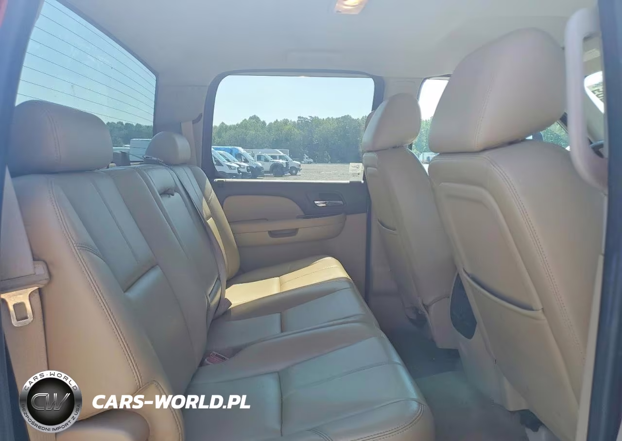 2011 Chevrolet Silverado K3500 Ltz VIN:1GC4K1C85BF178490 - 11