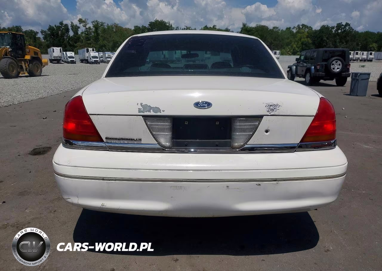 2001 Ford Crown Victoria Lx VIN:2FAFP74W81X110641 - 6