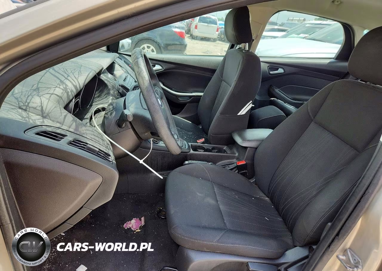 2016 Ford Focus VIN:1FADP3F24GL320394 - 7