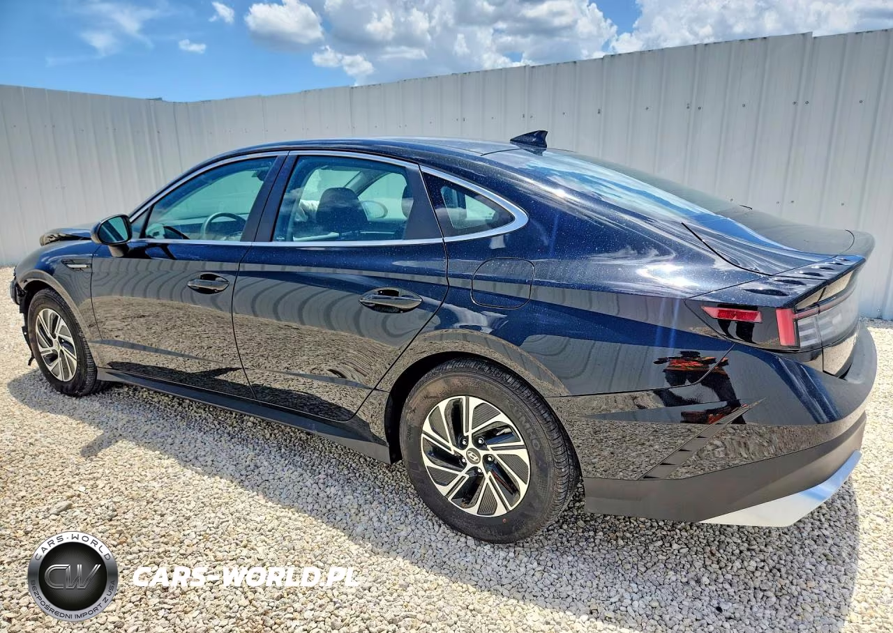 2026 Hyundai Sonata Hybrid Blue VIN:KMHL24JJ6TA157922 - 2