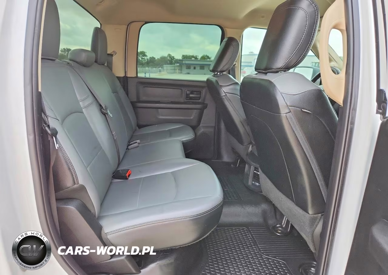 2020 Ram 2500 Tradesman VIN:3C6UR4CJ0LG266497 - 10