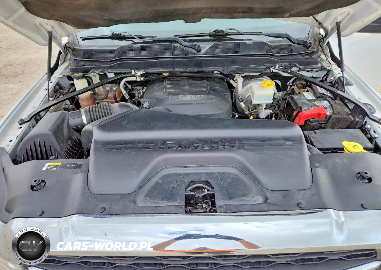 2020 Ram 2500 Tradesman VIN:3C6UR4CJ0LG266497 - 11