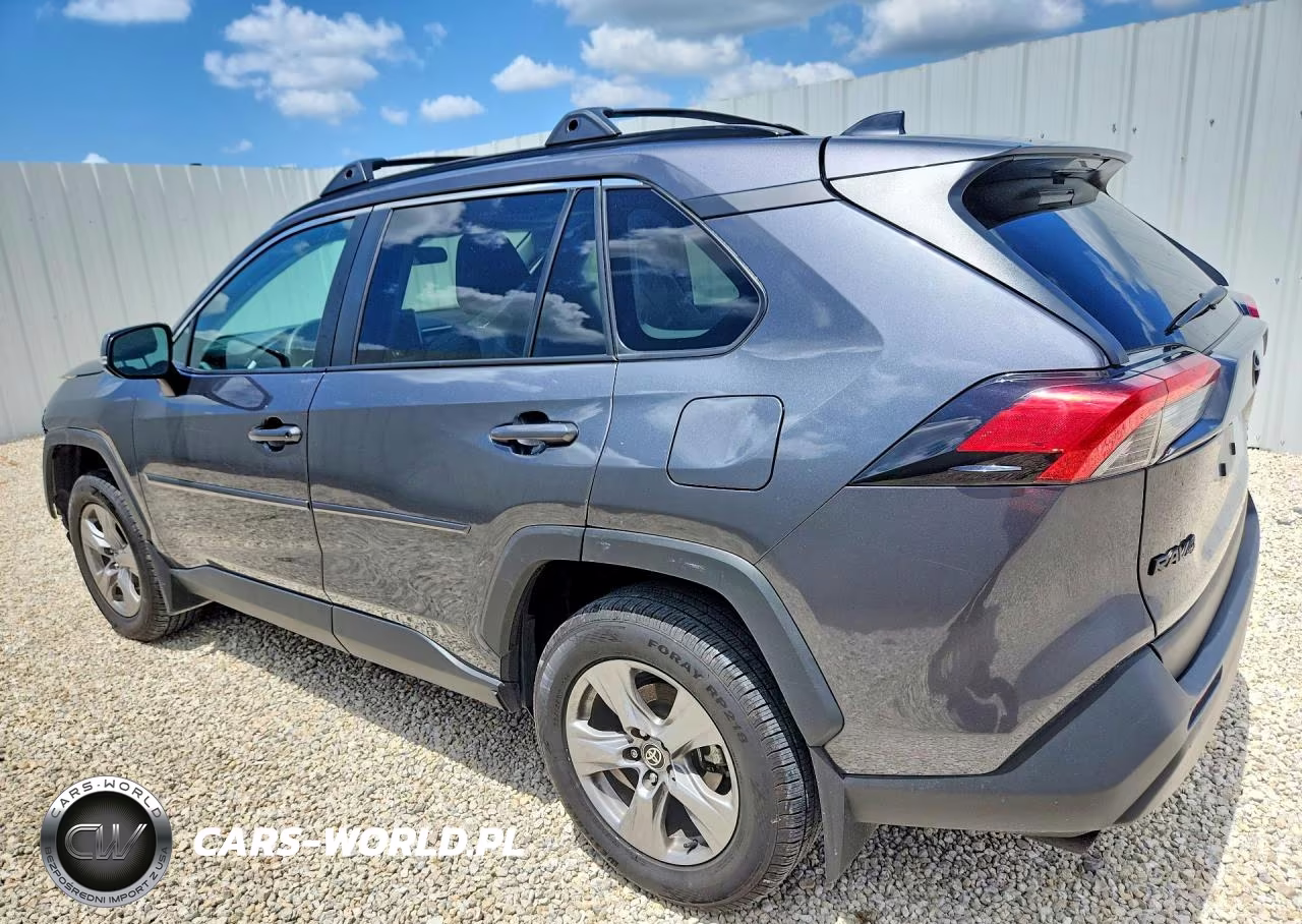 2024 Toyota Rav4 Xle VIN:2T3P1RFV2RC477946 - 2