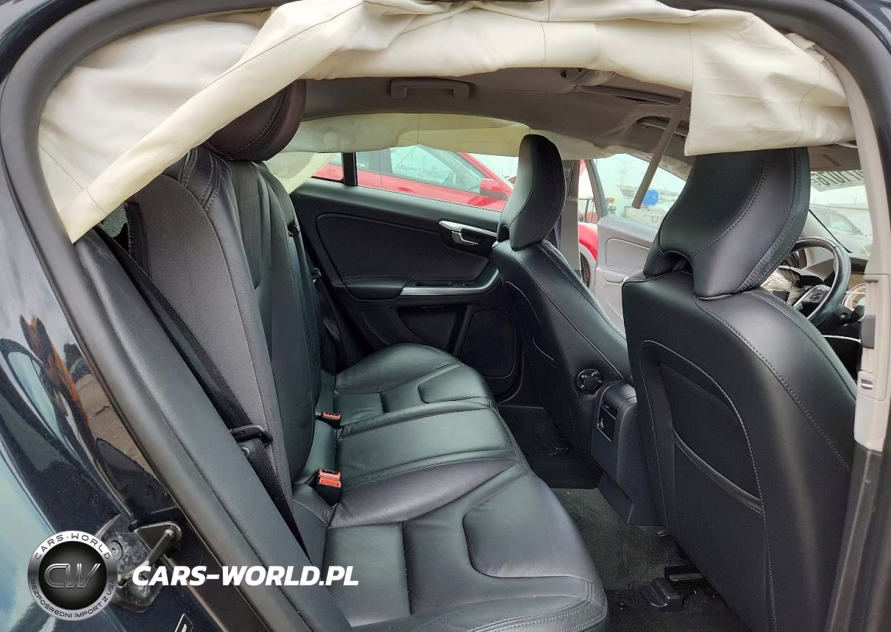2013 Volvo S60 T5 VIN:YV1612FS7D2190217 - 10