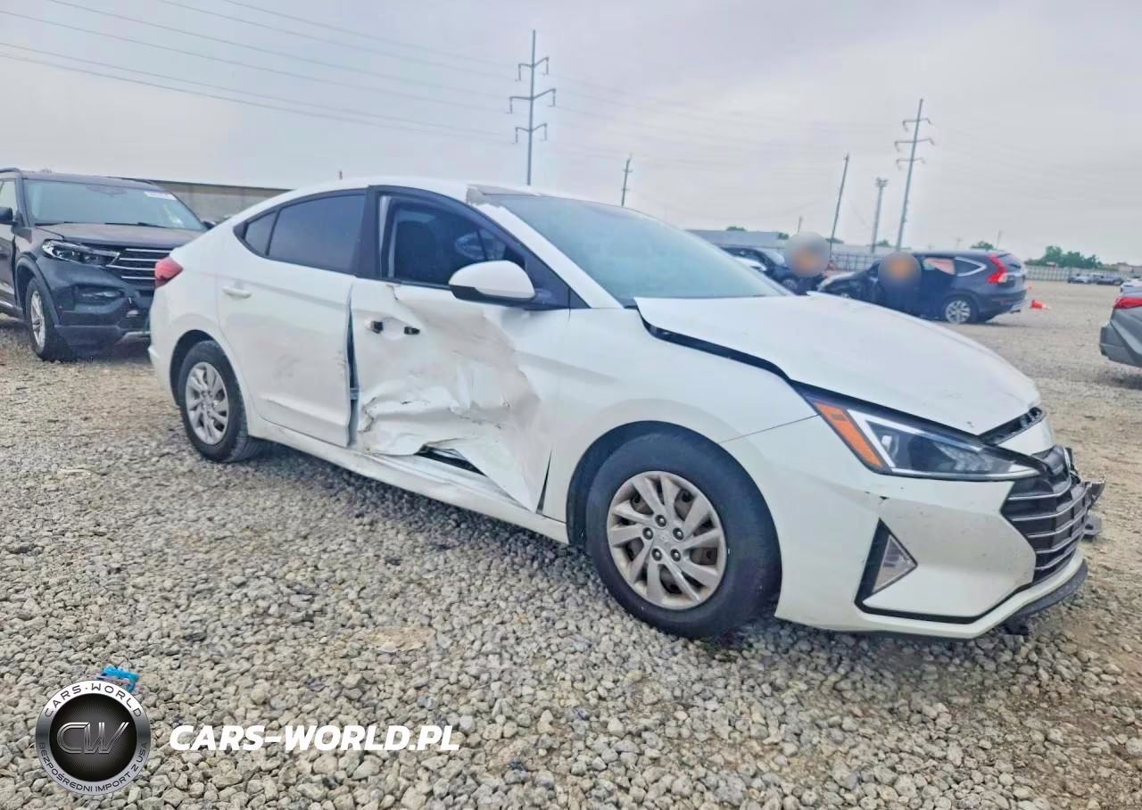 2019 Hyundai Elantra Se VIN:5NPD74LF8KH421751 - 4