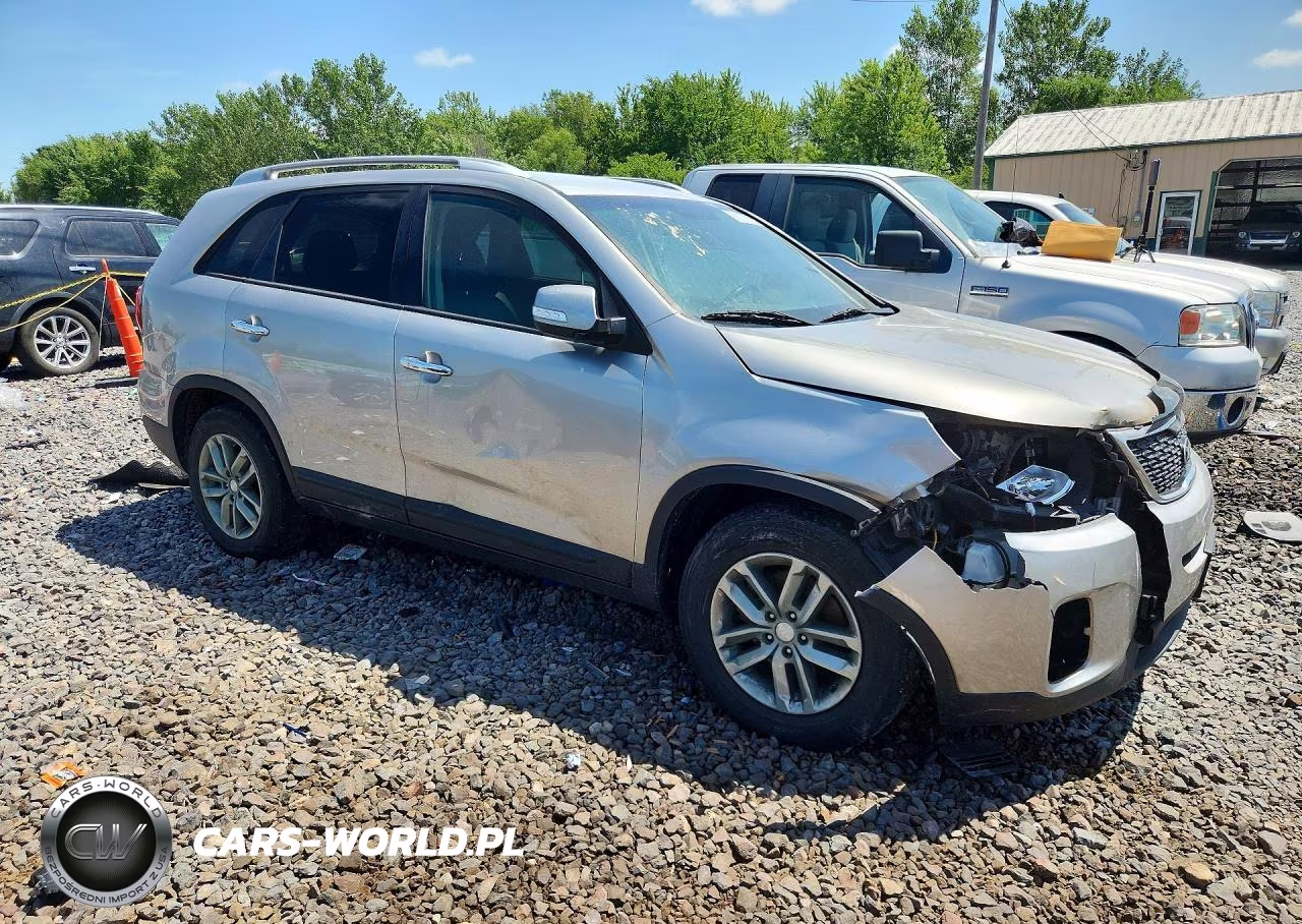 2015 Kia Sorento Lx VIN:5XYKT3A61FG662290 - 4