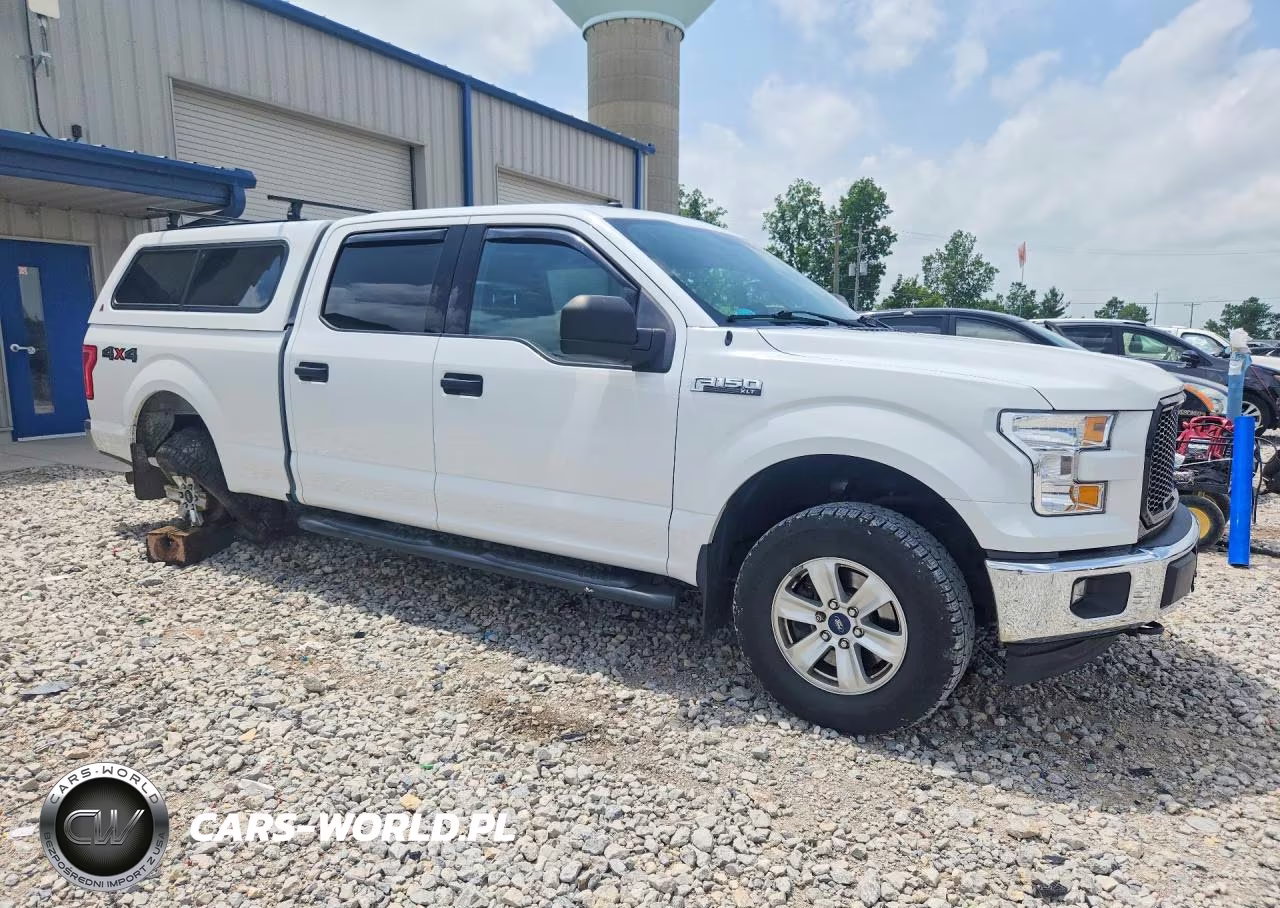 2017 Ford F150 Supercrew VIN:1FTFW1EF4HFB70060 - 4