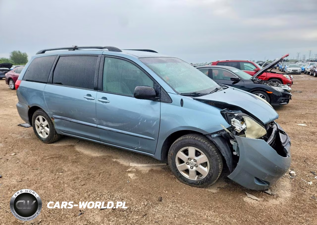 2009 Toyota Sienna Le 8-Passenger VIN:5TDZK23C79S260425 - 4