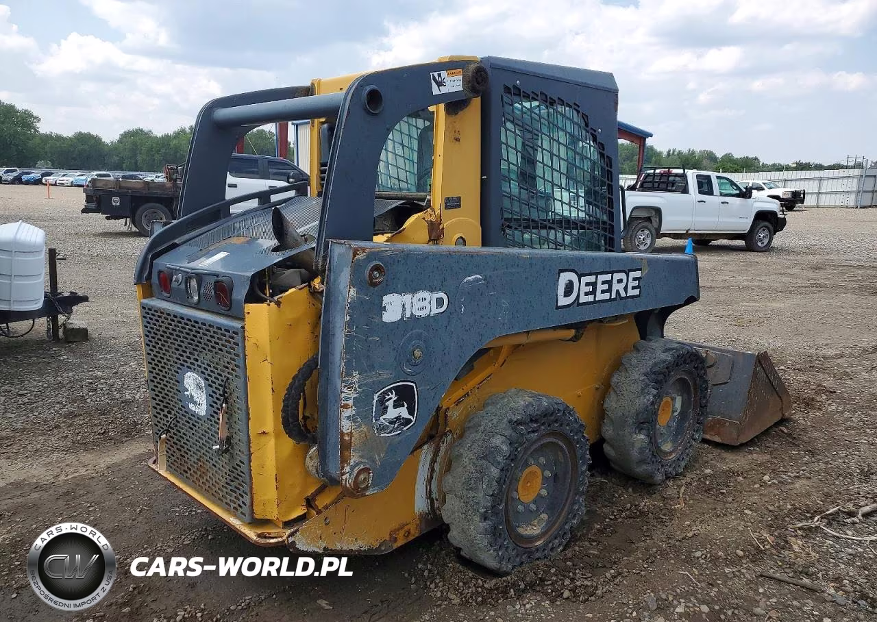 2010 John Deere 318 - Skid Steer Loader VIN:T0318DJ183788 - 4