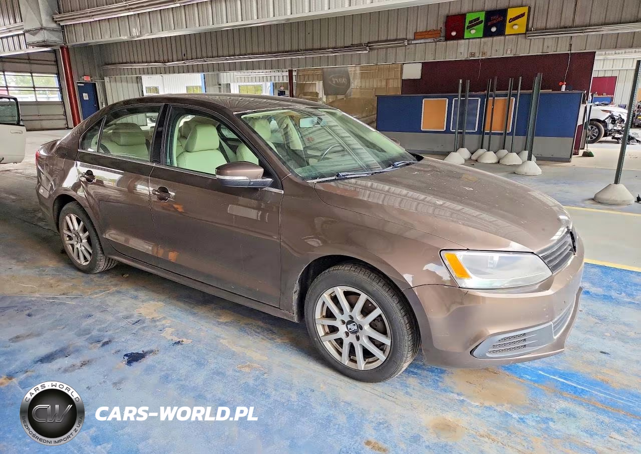 2013 Volkswagen Jetta Se VIN:3VWDX7AJ4DM387231 - 4