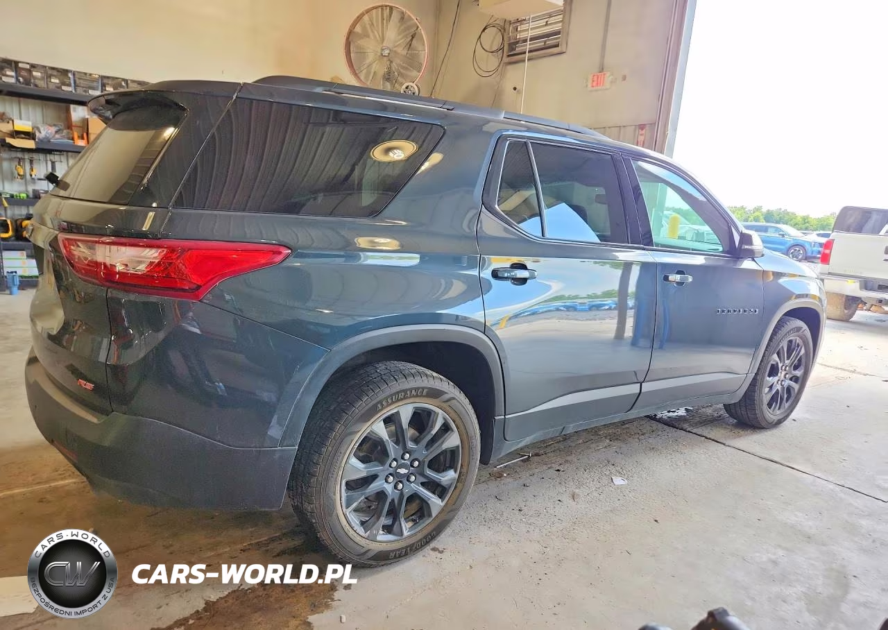 2021 Chevrolet Traverse Rs VIN:1GNEVJKW6MJ132461 - 3