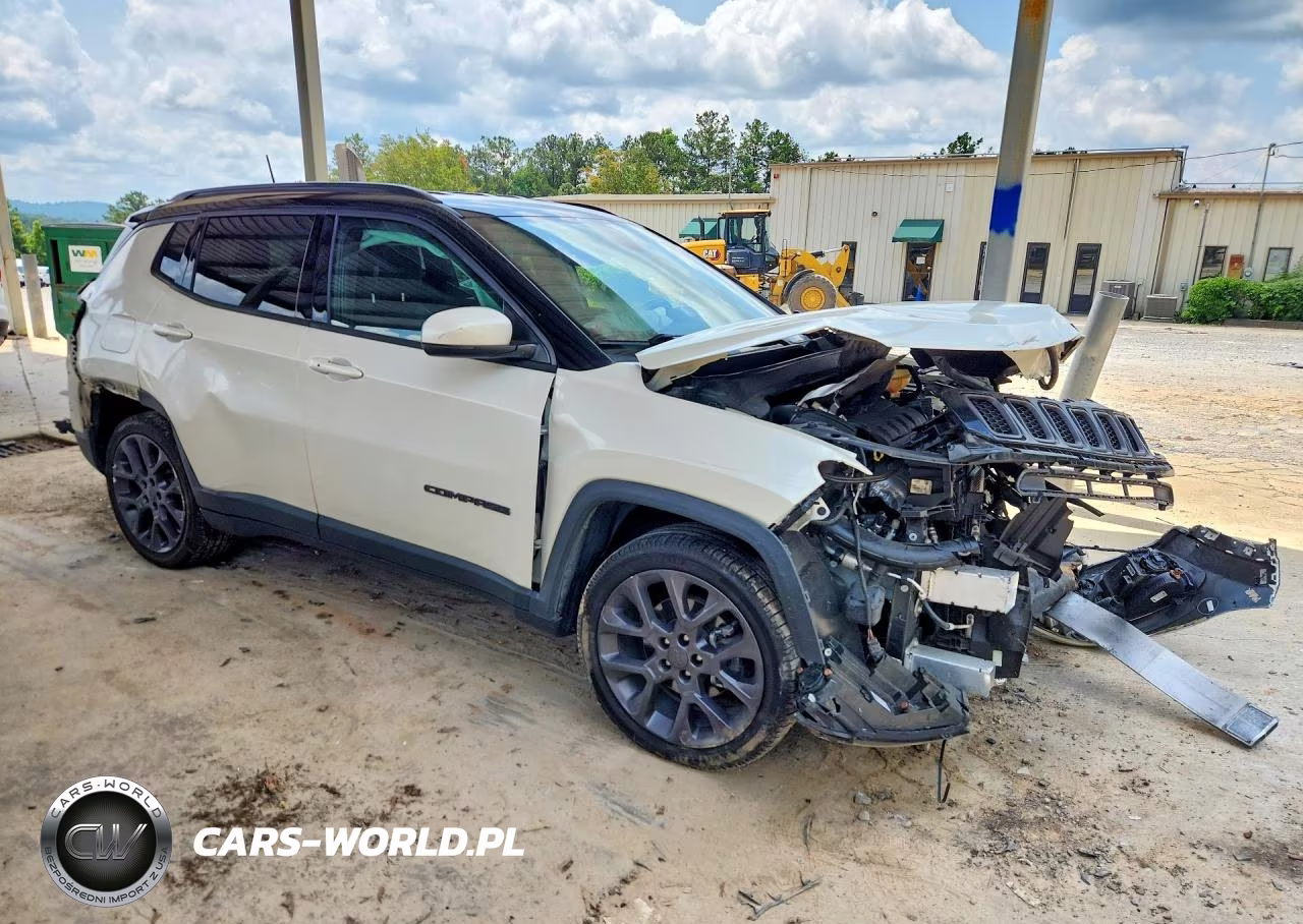 2020 Jeep Compass Limited VIN:3C4NJCCB4LT250446 - 4