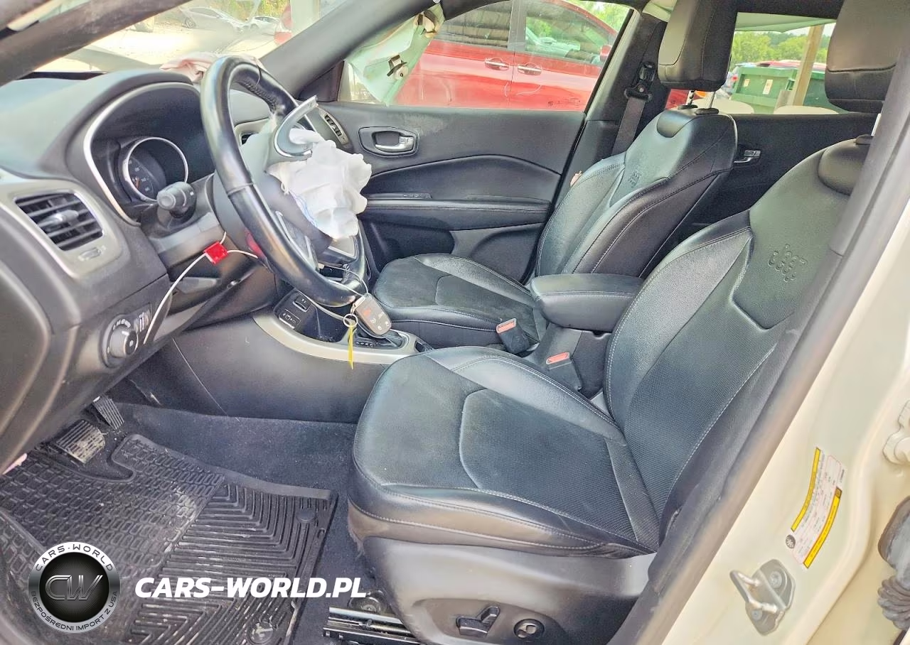 2020 Jeep Compass Limited VIN:3C4NJCCB4LT250446 - 7