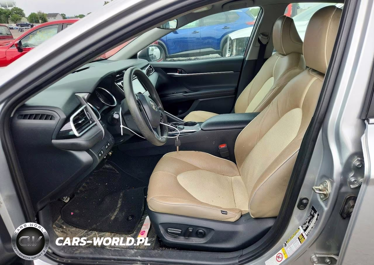 2018 Toyota Camry L VIN:4T1B11HK7JU002318 - 7