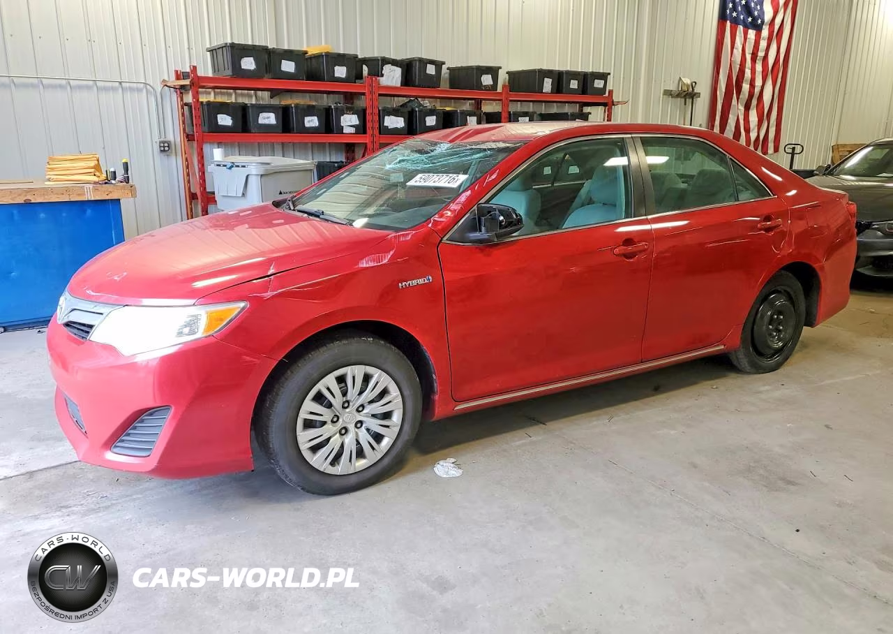 2013 Toyota Camry Hybrid Le