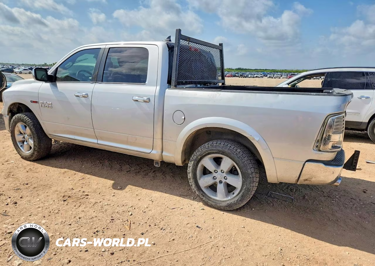 2016 Ram 1500 Laramie VIN:1C6RR7NM9GS344143 - 2