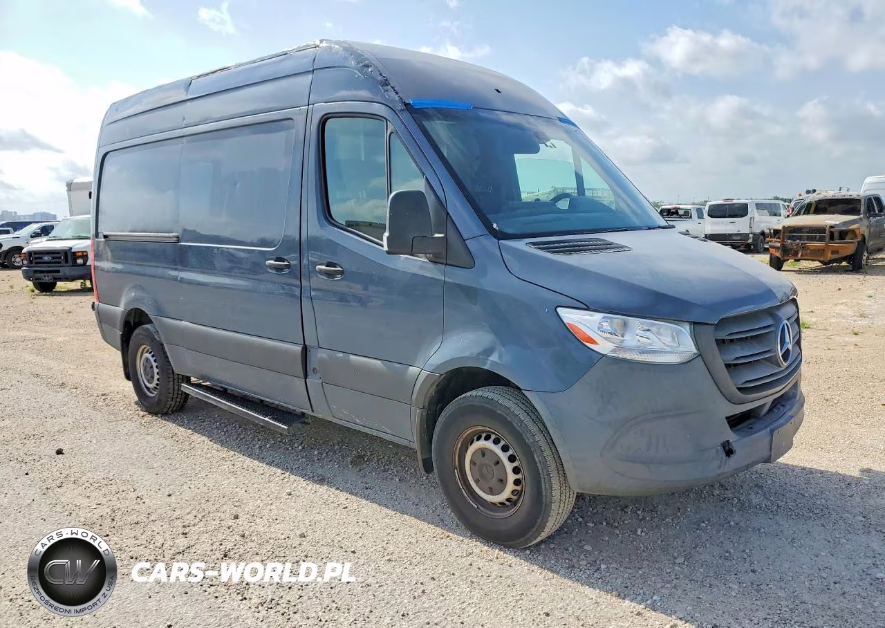 2019 Mercedes-Benz Sprinter 2500-3500 VIN:WD4PF0CD0KP047539 - 4