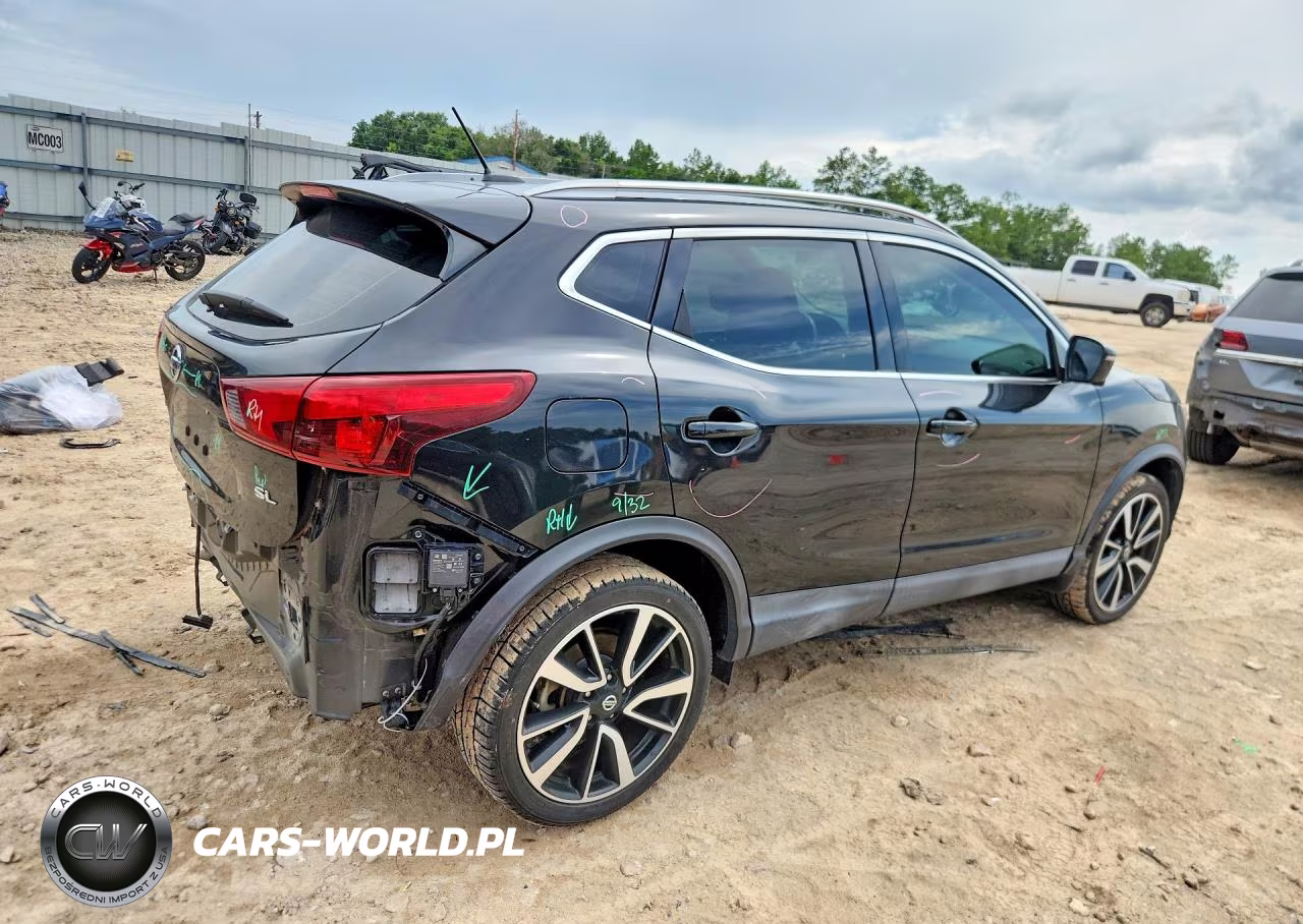 2019 Nissan Rogue Sport Sl VIN:JN1BJ1CP8KW223345 - 3