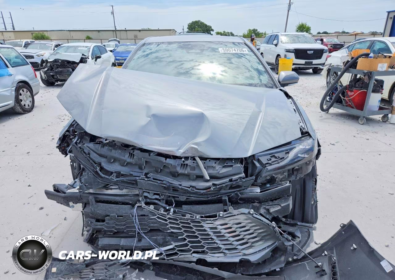 2026 Toyota Camry Xse VIN:4T1DAACKXTU299880 - 5